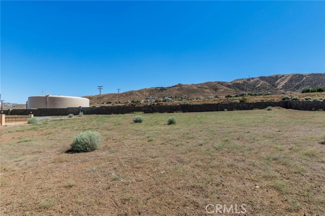 5 Bed Home for Sale in Palmdale, California