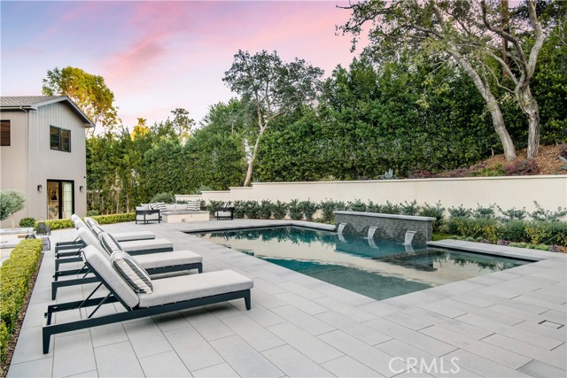 5 Bed Home for Sale in Encino, California