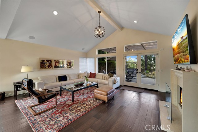 4 Bed Home for Sale in Calabasas, California