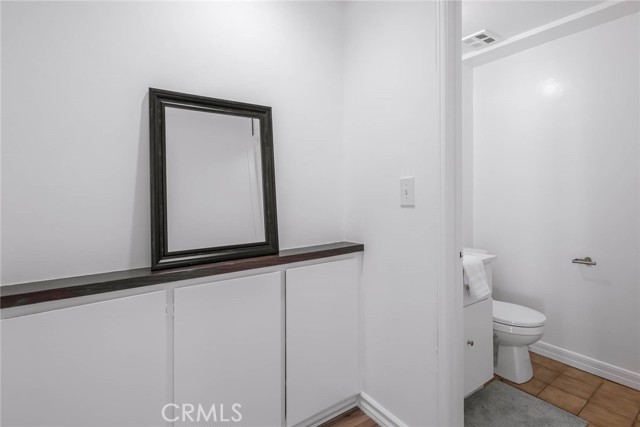 2 Bed Home for Sale in Sherman Oaks, California
