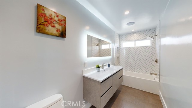 4 Bed Home for Sale in Los Angeles, California