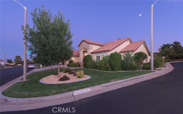 4 Bed Home for Sale in Palmdale, California