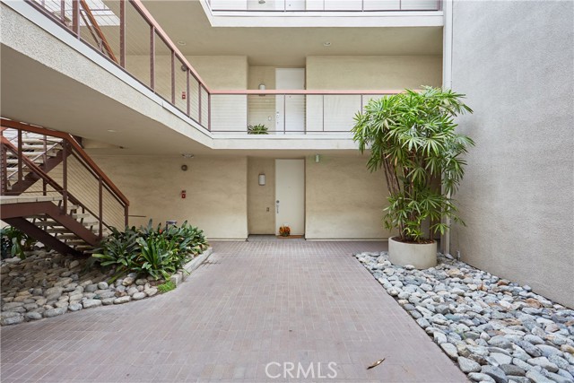 2 Bed Home for Sale in Los Angeles, California