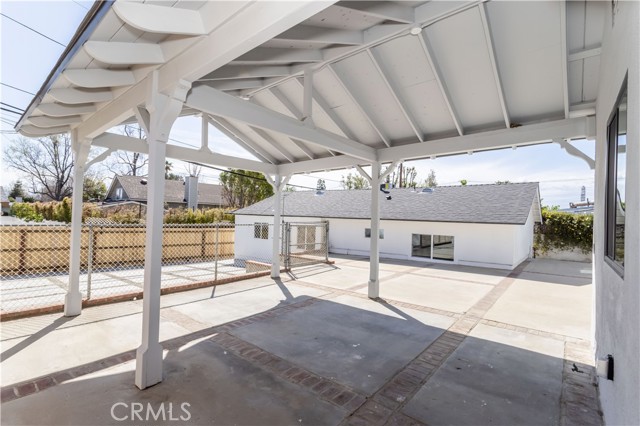 5 Bed Home for Sale in Granada Hills, California