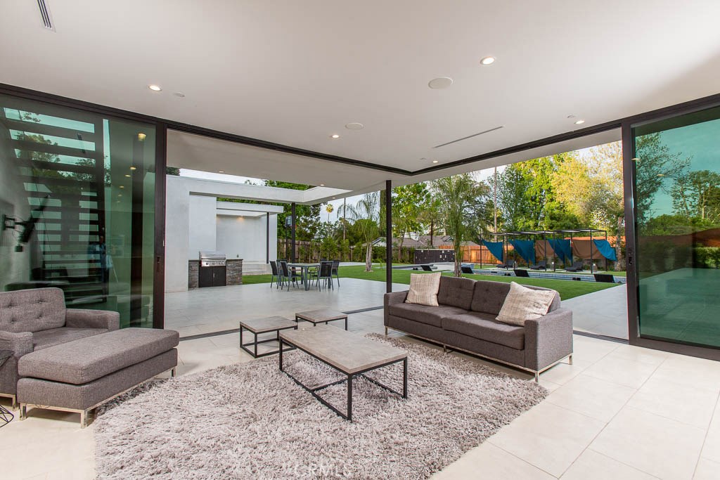 Photo for 23315 CALVERT Street, Woodland Hills, CA 91367 - Listing #SR-19072953 23315 CALVERT Street, Woodland Hills, CA 91367