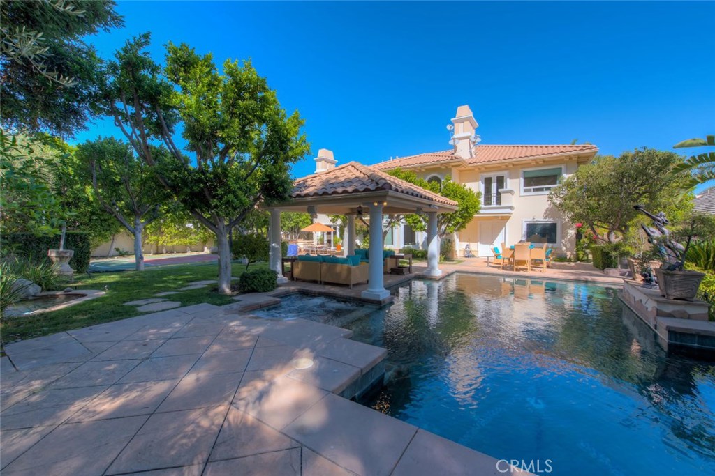 Photo for 3743 Winford Drive, Tarzana, CA 91356 - Listing #SR-19247958 3743 Winford Drive, Tarzana, CA 91356
