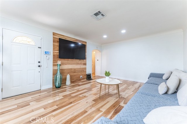 3 Bed Home for Sale in San Fernando, California