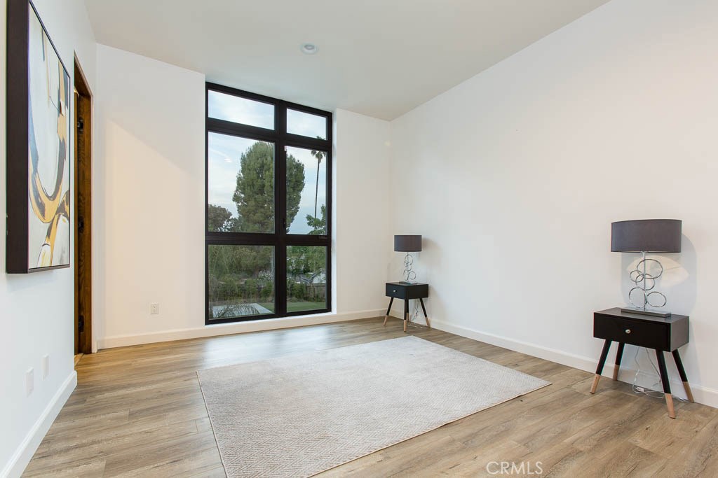 Photo for 23315 CALVERT Street, Woodland Hills, CA 91367 - Listing #SR-19072953 23315 CALVERT Street, Woodland Hills, CA 91367