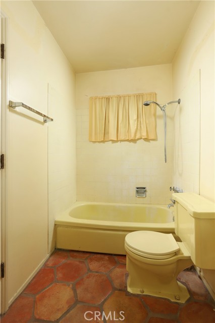 3 Bed Home for Sale in Granada Hills, California