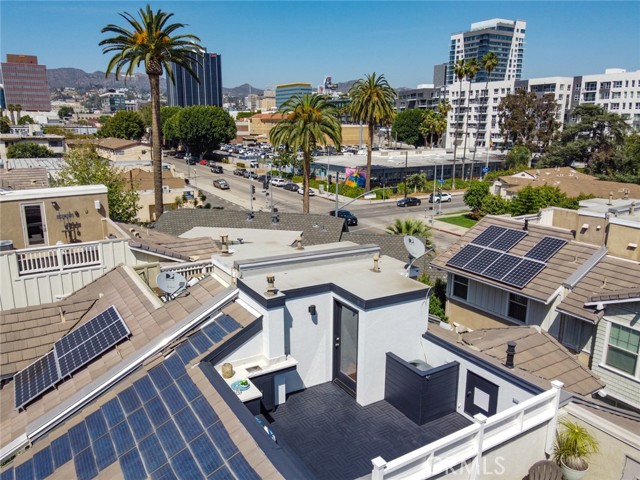 3 Bed Home for Sale in Hollywood, California