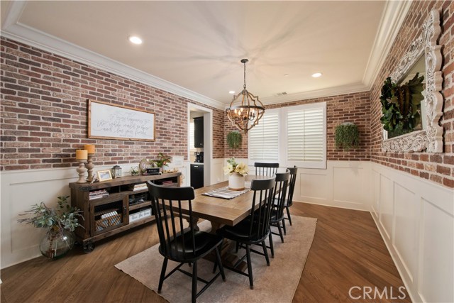 5 Bed Home for Sale in Saugus, California