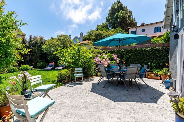 1104 Steinhart Avenue, Redondo Beach, California 90278, 3 Bedrooms Bedrooms, ,2 BathroomsBathrooms,Residential,Sold,Steinhart,SR19169285