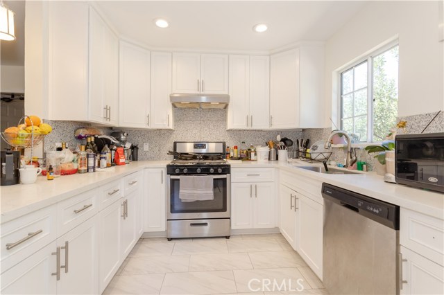 3 Bed Home for Sale in Granada Hills, California
