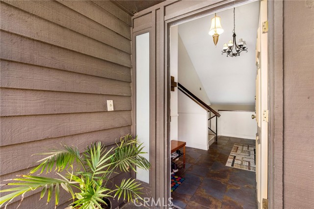 2 Bed Home for Sale in Van Nuys, California