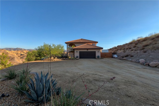 3 Bed Home for Sale in Agua Dulce, California