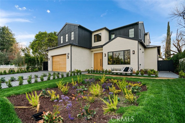 5 Bed Home for Sale in Encino, California