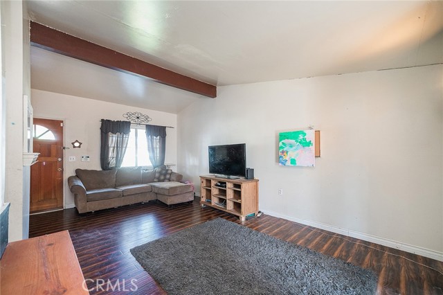 3 Bed Home for Sale in Canyon Country, California