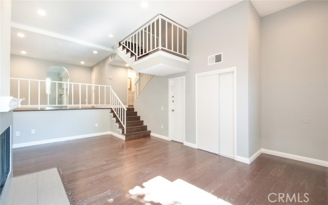 2 Bed Home for Sale in Encino, California