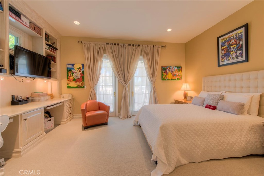 Photo for 3743 Winford Drive, Tarzana, CA 91356 - Listing #SR-19247958 3743 Winford Drive, Tarzana, CA 91356