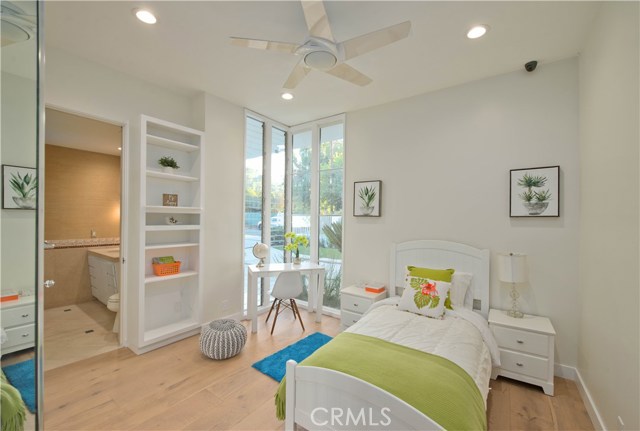 4 Bed Home for Sale in Encino, California