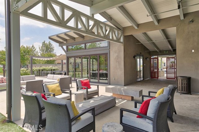 3 Bed Home for Sale in Saugus, California