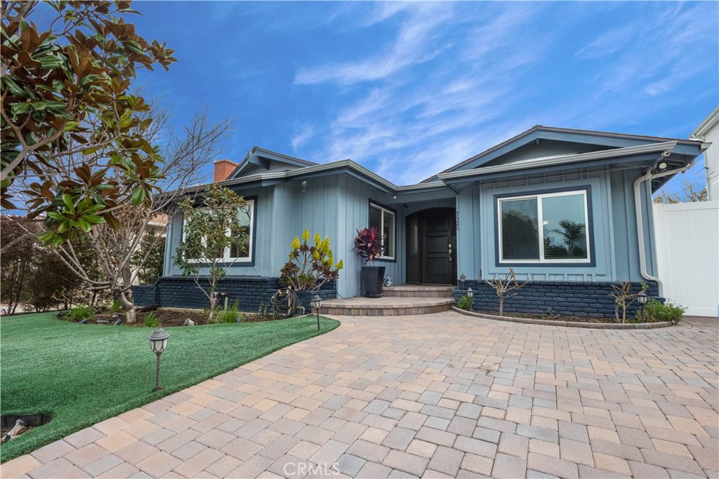 Photo of 7328 KENTWOOD AVENUE, Westchester, CA 90045