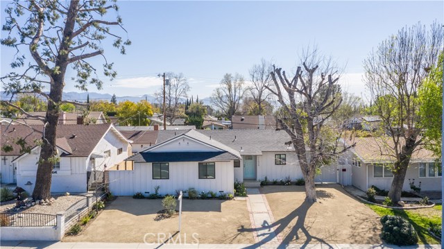 5 Bed Home for Sale in Granada Hills, California