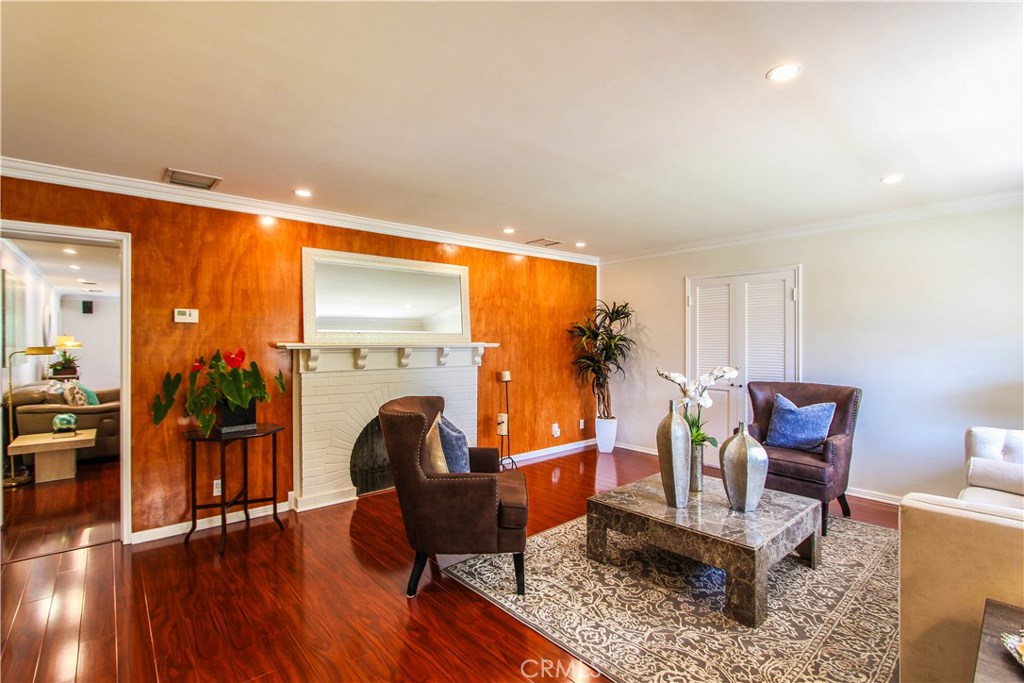 Photo for 1317 IDLEWOOD Road, Glendale, CA 91202 - Listing #SR-19113891 1317 IDLEWOOD Road, Glendale, CA 91202
