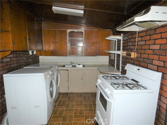 514 Gertruda Avenue, Redondo Beach, California 90277, 1 Bedroom Bedrooms, ,1 BathroomBathrooms,Residential,Sold,Gertruda,SR20040613