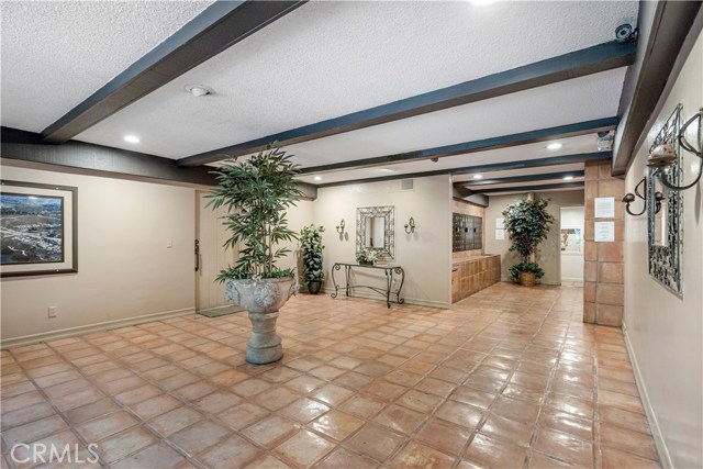 2 Bed Home for Sale in Los Angeles, California