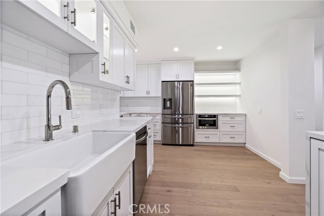1 Bed Home for Sale in Sherman Oaks, California