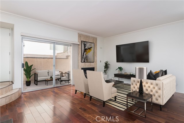2 Bed Home for Sale in Encino, California