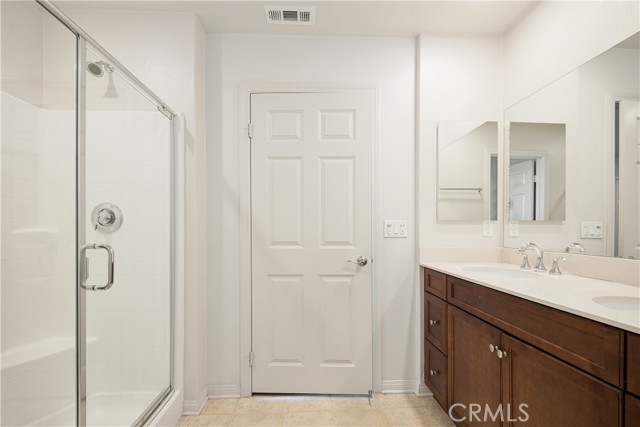3 Bed Home for Sale in Van Nuys, California