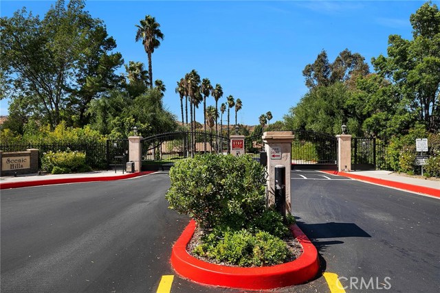 2 Bed Home for Sale in Newhall, California