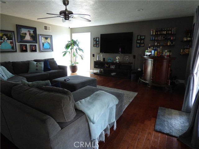 4 Bed Home for Sale in San Fernando, California