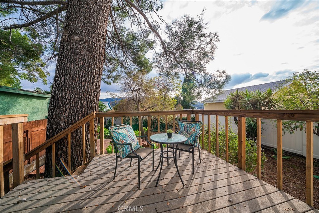 Photo for 6916 Beckett Street, Tujunga, CA 91042 - Listing #SR-19276702 6916 Beckett Street, Tujunga, CA 91042