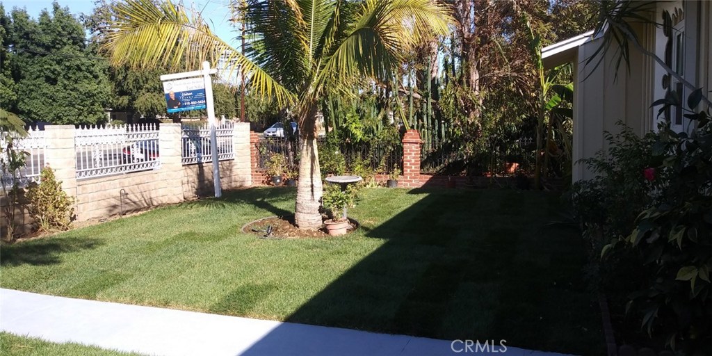 Photo for 18000 VANOWEN Street, Reseda, CA 91335 - Listing #SR-19217709 18000 VANOWEN Street, Reseda, CA 91335