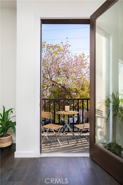 2 Bed Home for Sale in Hollywood, California