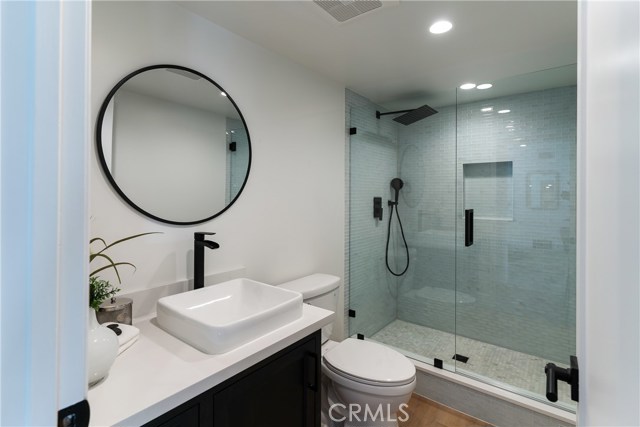 4 Bed Home for Sale in Encino, California