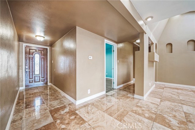 4 Bed Home for Sale in Van Nuys, California