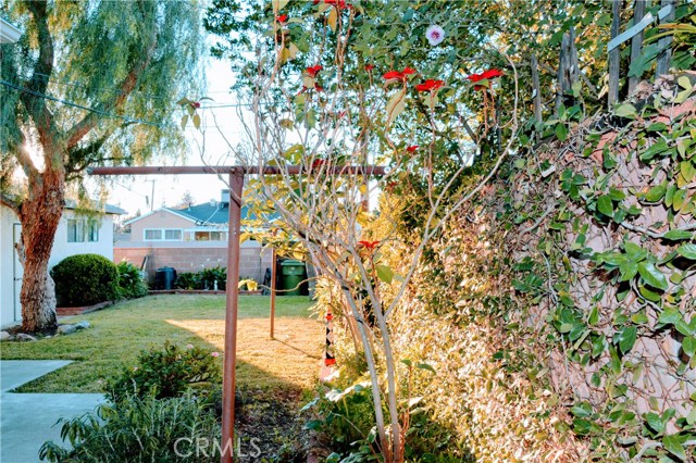 5 Bed Home for Sale in Granada Hills, California