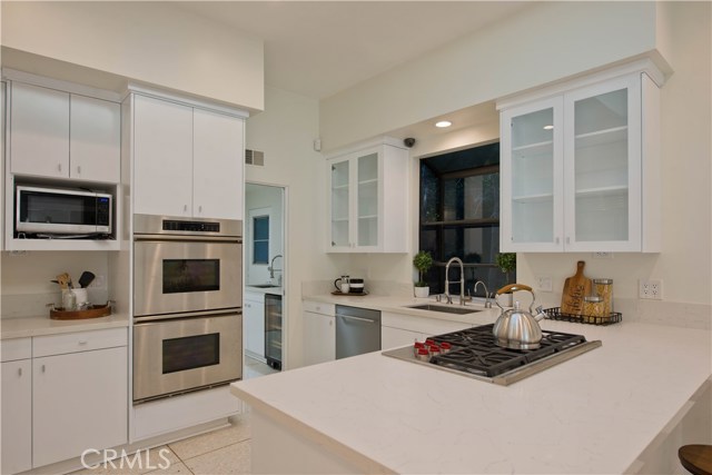 4 Bed Home for Sale in Encino, California