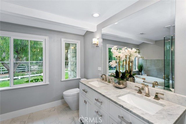 5 Bed Home for Sale in Hidden Hills, California