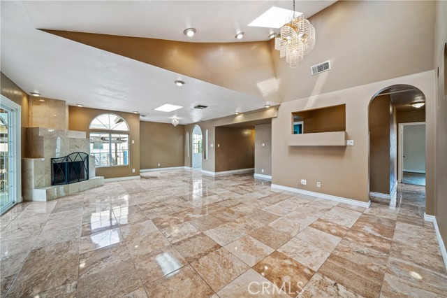 4 Bed Home for Sale in Van Nuys, California