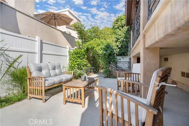 817 Garnet Street, Redondo Beach, California 90277, 3 Bedrooms Bedrooms, ,3 BathroomsBathrooms,Residential,Sold,Garnet,SR20234733