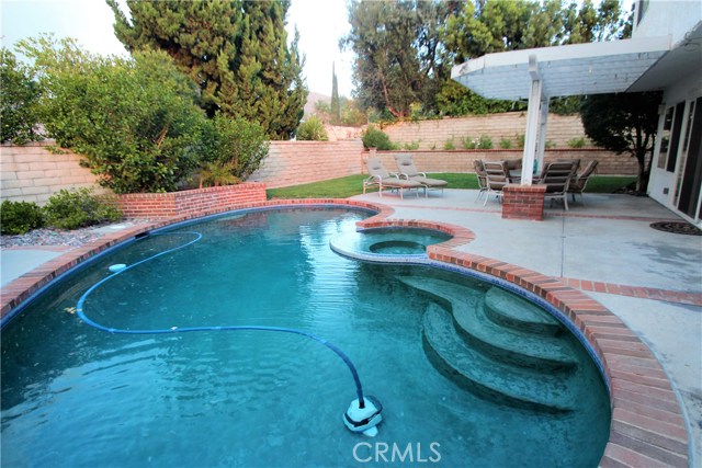 5 Bed Home for Sale in Agoura Hills, California