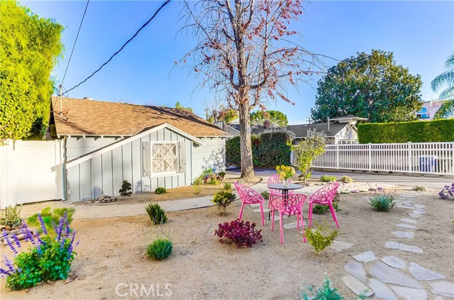 4 Bed Home for Sale in Valley Village, California