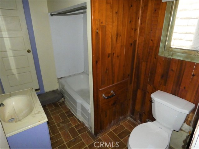 514 Gertruda Avenue, Redondo Beach, California 90277, 1 Bedroom Bedrooms, ,1 BathroomBathrooms,Residential,Sold,Gertruda,SR20040613