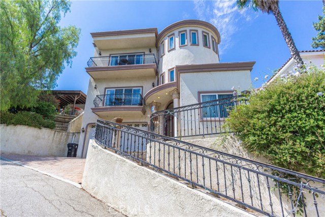 Photo of 21051 Dumetz Road, Woodland Hills, CA 91364