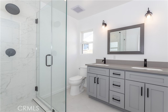 5 Bed Home for Sale in Granada Hills, California